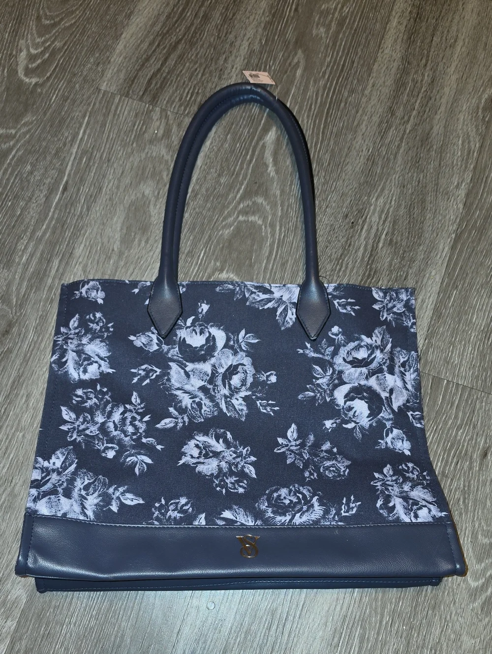 Victoria's Secret Large Tote Bag! Nwts! Purple And White. Gold Logo!